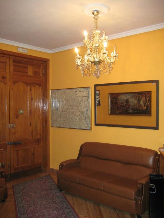 מדריד Hostal La Selecta מראה חיצוני תמונה